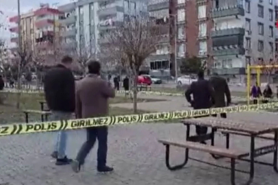 Erkek arkadaş meselesi yüzünden birbirine girdiler! Kızlar arasındaki kavga kanlı bitti