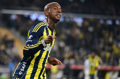 Fenerbahçe ikinci yarıda yıldızlarıyla geri döndü