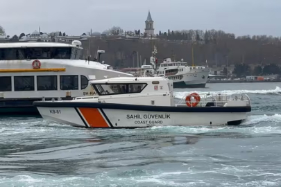 İstanbul Karaköy İskelesi'nde denizde kadın cesedi bulundu