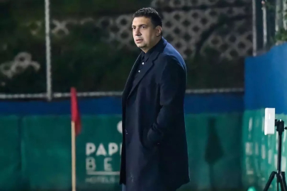 Süper Lig'e çıkmaya hazırlanan takımdan çekildi, kulüp tepetaklak oldu