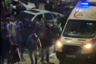 Bursa'da sokak ortasında silahlı saldırı! Ağır yaralılar var...