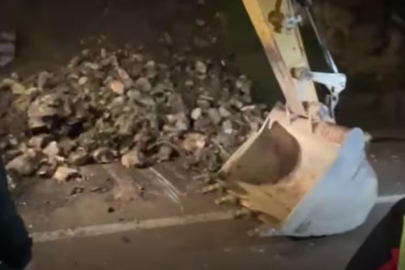 Bursa'nın tarihi surları risk altında mı? AFAD ve uzmanlar bölgeye indi...