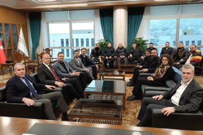 Galatasaraylı yöneticiler deprem bölgesini ziyaret etti