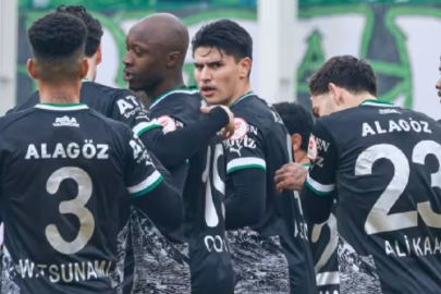 Süper Lig hayalleri yıkılınca takımın yarısını gönderdiler