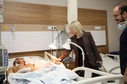 Kazada kopup 'dikilemez' denilen uzuvlar için 10 saatlik ameliyat