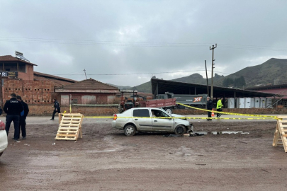 Çorum'da traktör otomobille çarpıştı: 1 ölü, 2 yaralı