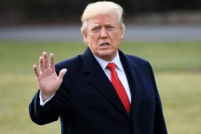 Trump'tan Super Bowl'un devre arası şovuna sert tepki: Kesinlikle berbat!