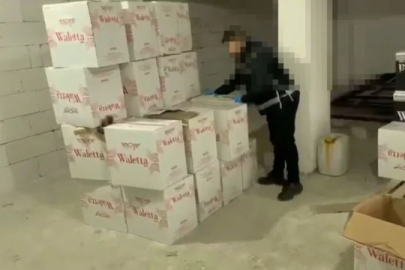Kocaeli'de 500 bin lira değerinde kaçak tütün ve makaron ele geçirildi