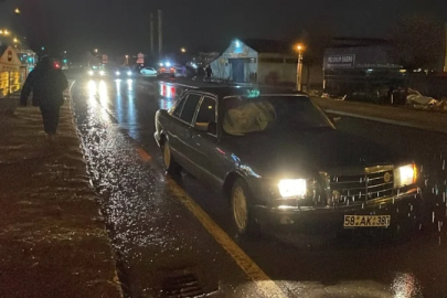 Sivas’ta yolun karşısına geçerken otomobilin çarptığı yaya ağır yaralandı