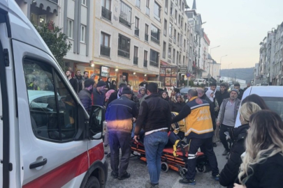 Bursa Kestel'deki kaza korkuttu! Yaya geçidinde çarptı...