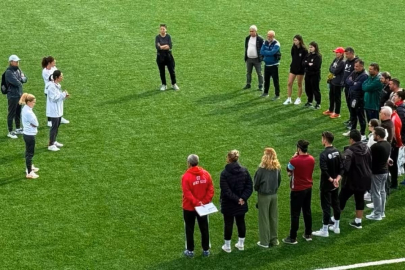 Millilerin Kırgızistan ve Hong Kong kadrosu açıklandı