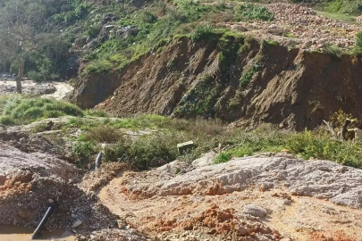 Antalya'da kuvvetli yağış 7 ilçede hasara neden oldu, mahsur kalan hayvanlar kurtarıldı
