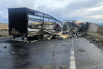 Bulgaristan'da tır kazası: 2 Türk şoför hayatını kaybetti