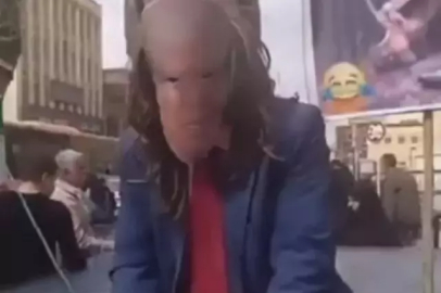 İran'da Trump'ı kızdıracak mizansen: Sahneye çıkarıp başını kestiler