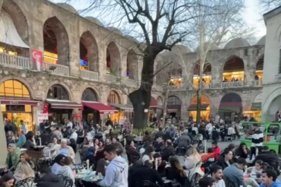 Bursa'nın kalbi Koza Han'daki masa polemiğinde son durum!
