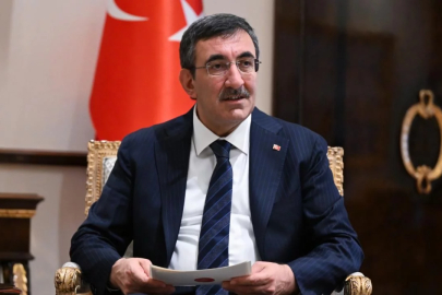 Yılmaz: Yıl sonunda yüzde 20'nin altında enflasyon hedefini gerçekçi görüyorum