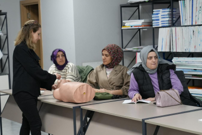 Gürsu’da  Hasta Yaşlı Bakım Kursu