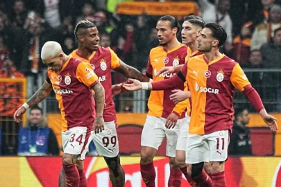 Galatasaray - Juventus maçının ilk 11'leri