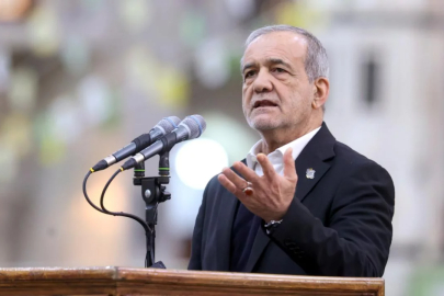 İran Cumhurbaşkanı: Müzakereler Devrim Lideri'nin onayıyla yürütülmekte