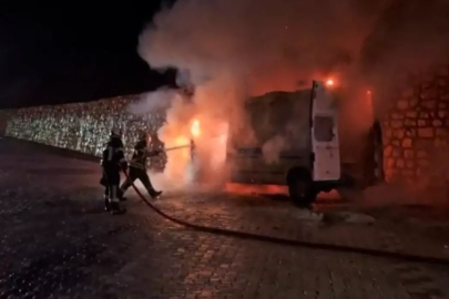 Amasya'da hasta nakil aracı alev aldı