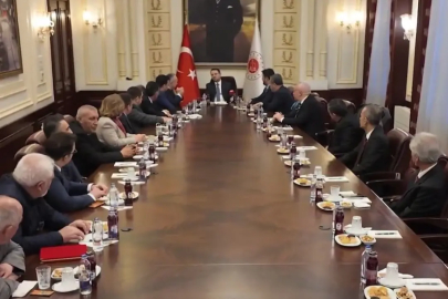 Bakan Gürlek, Nevşehir Valisi Ali Fidan ve beraberindeki heyeti ile bir araya geldi