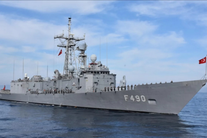 NATO'dan Akdeniz'deki harekat kapsamında komuta görevini yürüten TCG Gaziantep fırkateynine ilişkin paylaşım