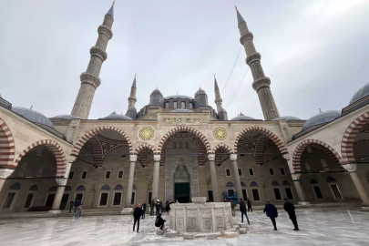 Selimiye Camisi 4 Yıllık Restorasyonun Ardından İbadete Açıldı