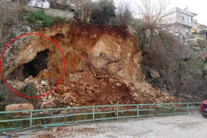 Şiddetli yağış sonrası oluşan heyelanla ortaya çıktı!