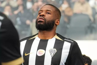 Galatasaray'dan savunmaya büyük sürpriz