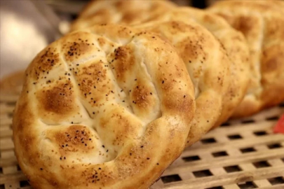 Ustalar, Ramazan pidesini iftara yetiştirmek için yoğun mesai harcıyor