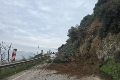 Bursa'da aynı bölgede ikinci heyelan: Yol tekrar kapandı