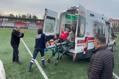 Amatör maçta saha karıştı: Bir futbolcu hastaneye kaldırıldı, 11 kırmızı kart çıktı