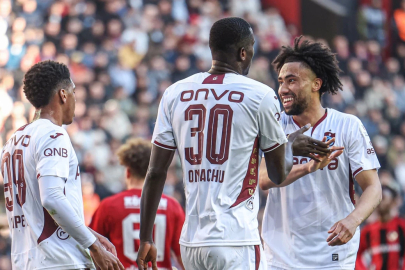 MAÇ SONUCU | Gaziantep FK 1-2 Trabzonspor | Süper Lig'de puan farkı eridi