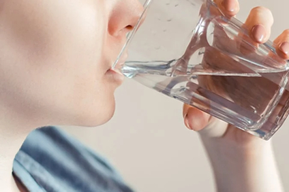 Ramazan'da sahurda yeterli su tüketimi: Uzmanlar ne kadar içilmeli diyor?