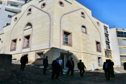 Şırnak'ta 70 konut, 2 cami ve sağlık merkezi yapımı devam ediyor