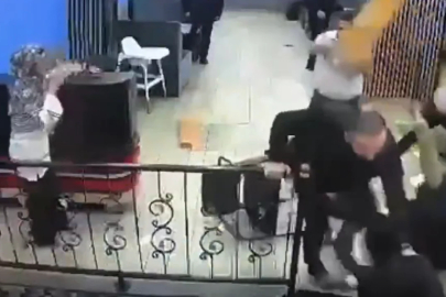 Bursa'da kafede meydan muharebesi! Mekanın altını üstüne getirdiler...