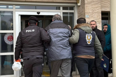 'Sakaraltı Sakarüstü' sanal medya hesabına yönelik ikinci dalga operasyonu: 8 gözaltı