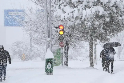 Yeni kar yağışı geliyor! Tarih verildi