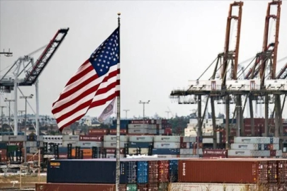 ABD, tüm ithalatlara yüzde 10 ek vergi getirdi