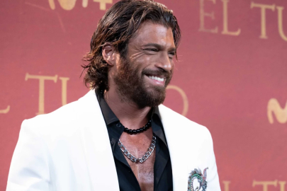 Can Yaman, Türkiye’deki gözaltı iddialarına açıklık getirdi: “Ortada bir vaka yok”