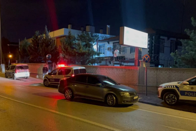 Polis merkezindeki cinayette; babası, bıçağı peçeteye sarıp oğluna vermiş