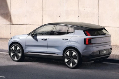 Volvo, 40 binden fazla elektrikli aracını yangın riski nedeniyle geri çağırıyor