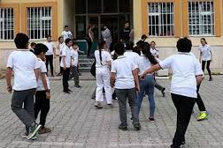 Bakanlık düğmeye bastı! Okullarda yeni uygulama başlıyor