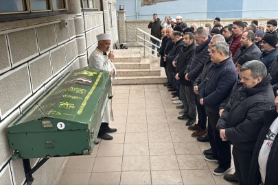 Bartın'da denizde ölü bulunan genç, memleketi Karabük'te son yolculuğuna uğurlandı