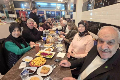 Kütahya'da sanatçılar iftarda buluştu