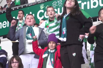 Başkan Erkan Aydın çocuklarla Bursaspor coşkusunu paylaştı