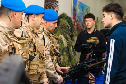 Bursa İl Jandarma'dan Fen Lisesi öğrencilerine tanıtım