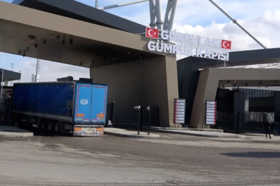 İran sınırı böyle görüntülendi: "Amerika bize zarar verirse biz de onun kafasını kırarız"