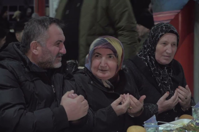 Başkan Erkan Aydın Panayır’da Vatandaşlarla Gönül Sofrasında Buluştu