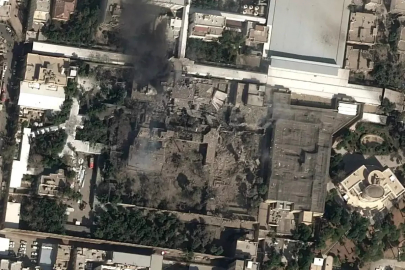 New York Times, İran dini lideri Hamaney'in yerleşkesindeki hasarın görüntülerini paylaştı